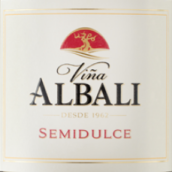 索萊斯酒莊阿百麗園半甜白葡萄酒(Felix Solis Vina Albali Semi Dulce, Valdepenas, Spain)