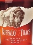 水牛足跡純波本威士忌(Buffalo Trace Straight Bourbon Whiskey, Kentucky, USA)