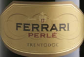 法拉利酒莊特倫黑珍珠傳統(tǒng)法經(jīng)典極干型起泡酒(Ferrari Trento Metodo Classico Perle Nero Extra Brut, Trentino-Alto Adige, Italy)