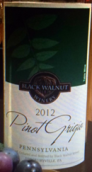 黑胡桃灰皮諾白葡萄酒(Black Walnut Winery Pinot Grigio, Pennsylvania, USA)