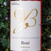 詹姆斯·查理斯JB桃紅葡萄酒(James Charles Winery & Vineyard JB Rose, Virginia, USA)