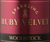 伍德斯托克紅寶石天鵝絨起泡酒(Woodstock Ruby Velvet Sparkling, South Australia, Australia)