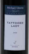 麥克恩文紋身姑娘系列西拉干紅葡萄酒(Michael Unwin Wines Tattooed Lady Shiraz, Pyrenees, Australia)