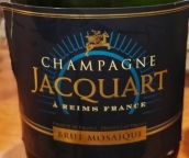 雅卡爾年份傳統(tǒng)干型香檳(Jacquart Mosaique Vintage Brut, Champagne, France)