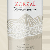 左扎爾酒莊獨(dú)特風(fēng)土系列馬爾貝克紅葡萄酒(Zorzal Terroir Unico Malbec, Mendoza, Argentina)